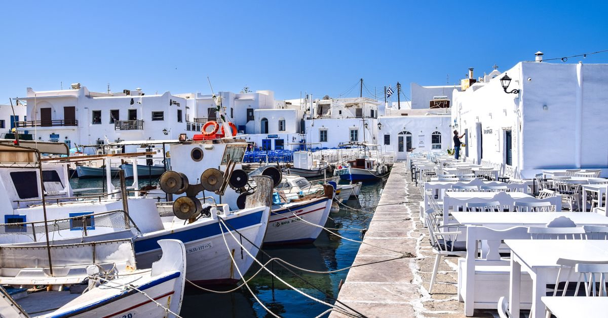 Paros